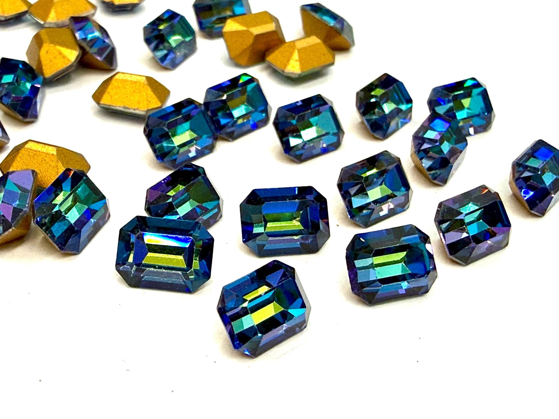 Vintage Swarovski Crystal Rhinestones, 8x6mm Octagon Bermuda Blue (4600)
