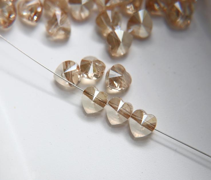 スワロフスキー　no11 SHEENBeads