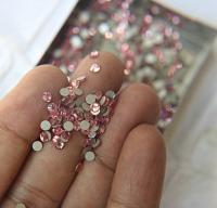 10/12SS Swarovski Flatbacks Light Rose Chaton Roses 2088 Made in Austria 72/144/720/1440 Pieces Nail art decoration