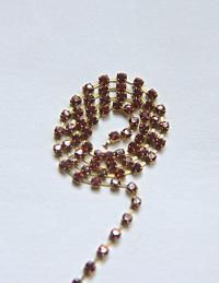 10 SS Swarovski Rhinestone Cup Chain in Crystal Red Magma 2.8mm Made in Austria 0.5/1/2/5 Meters vintage findings / jewelry making / strass