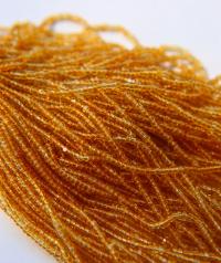 11/0 Hanks Charlotte Cut Beads 10020 Transparent Light Topaz 1/5/25/50/100 Hanks 2.0mm glass beads, jewelry supply, findings, craft supply