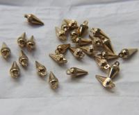 Solid Metal Spike Drops, Spikedrop Charms, in brass 15x6mm 2mm Loop 10/50 pieces vintage findings, jewlery making, art deco premium supplies