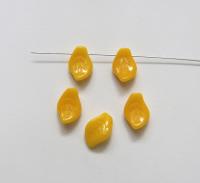 Curly leaf shaped pressed glass beads - made in Czech Republic