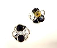 24mm Vintage channel beads in crystal and jet embedded in silver plated metal flower Embellishment DIY Supplies wedding decorations