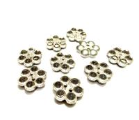 9 mm Vintage Swarovski Rare Foiled Flower Button 4 hole 2/6 pieces
