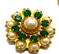 16mm Vintage brass Swarovski Flower Design in Emerald pearl crystal Embellishment DIY Supplies wedding decorations