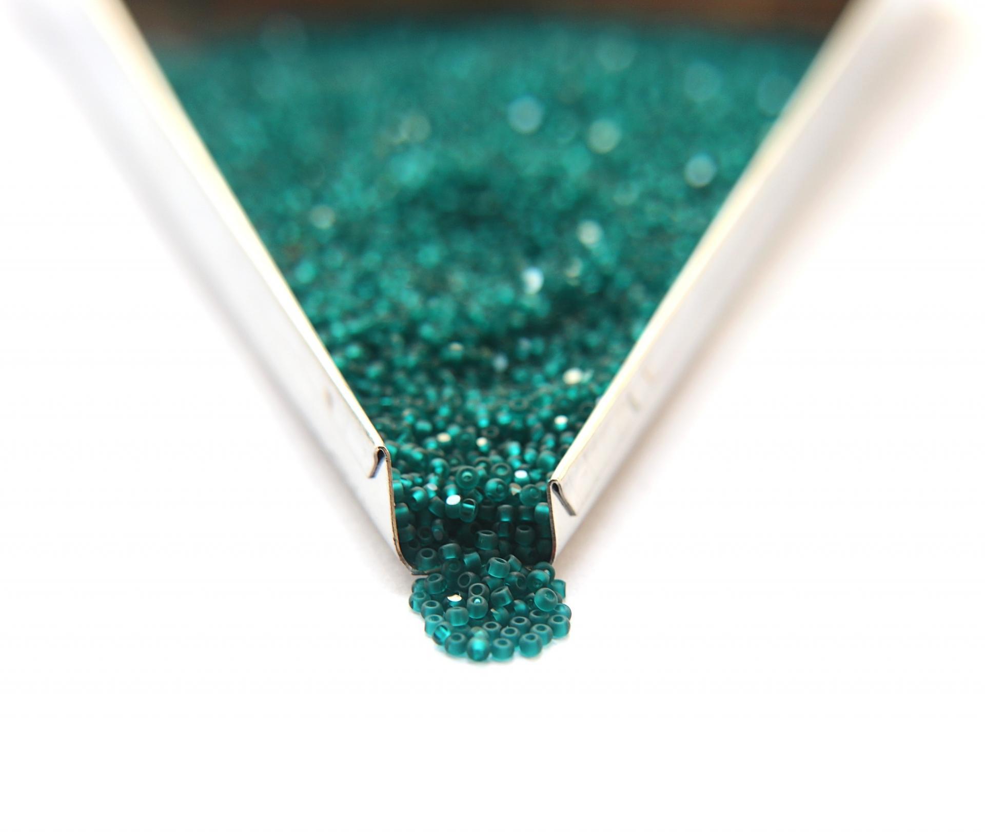 11/0 Charlotte true Cut Beads MATT Teal Green Loose Beads 10/20/50/250/500 Grams premium seed beads, vintage findings, embroidery
