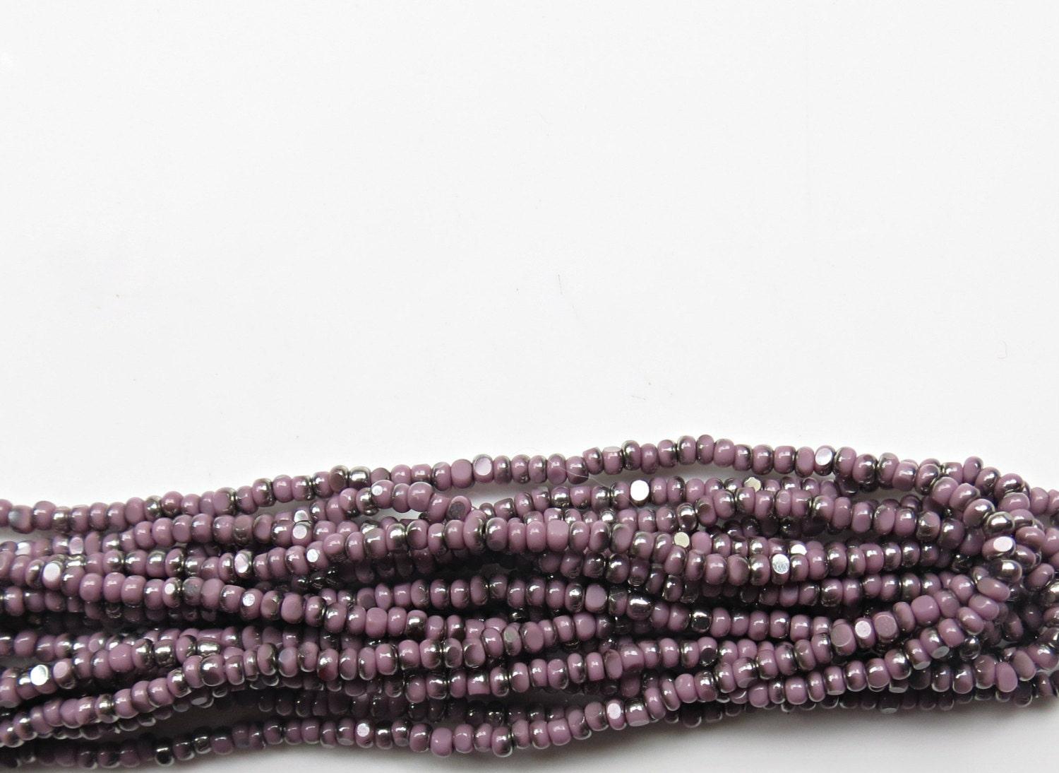 11/0 Charlotte true Cut Beads Patina Opaque Light Purple Gun Metal 10/20/50/250/500 Grams vintage findings, embroidery materials, craft