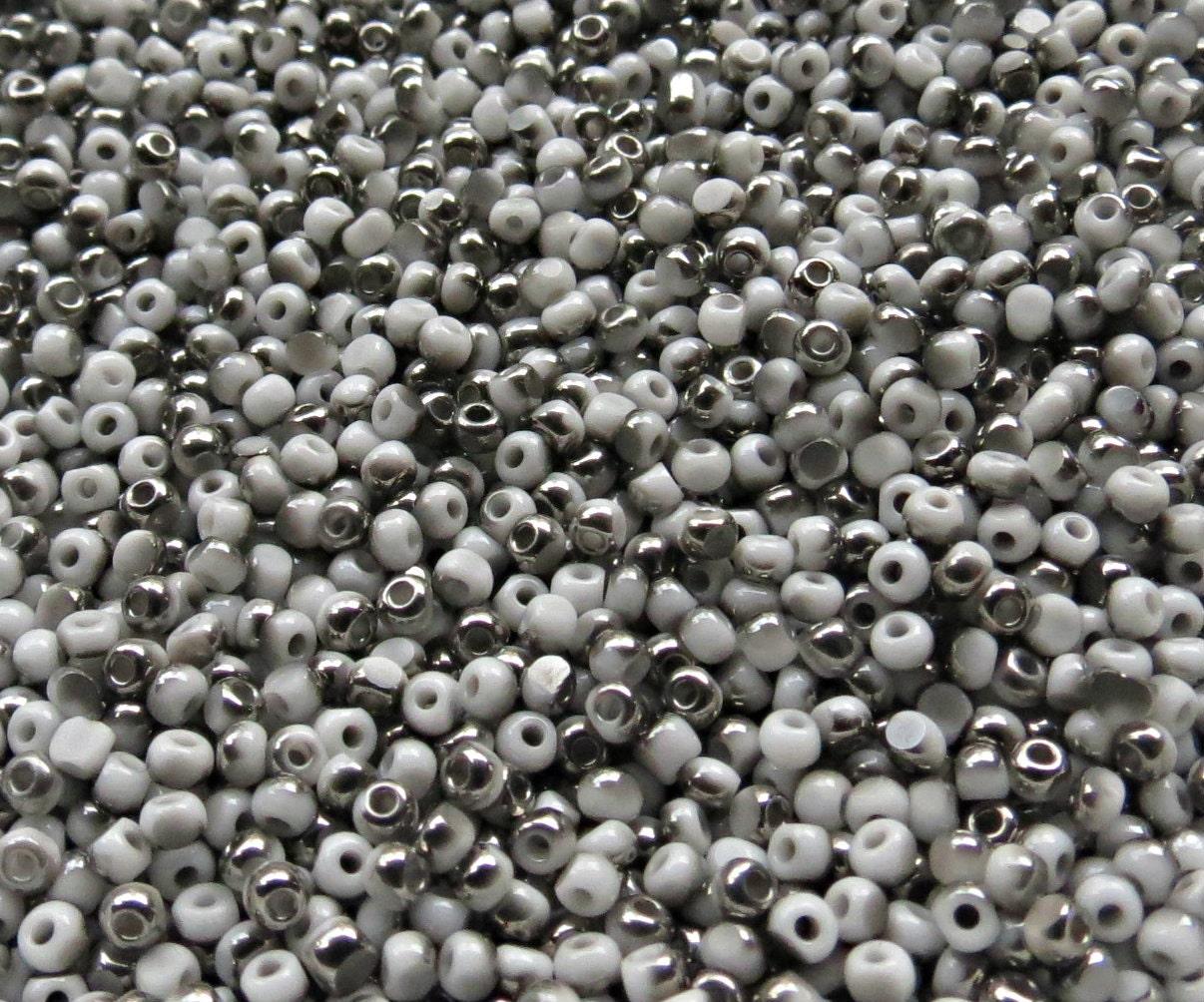 11/0 Charlotte true Cut Beads Patina Opaque Chalk White Gunmetal 10/20/50/250/500 Grams PREMIUM SEED Beads, vintage supplies