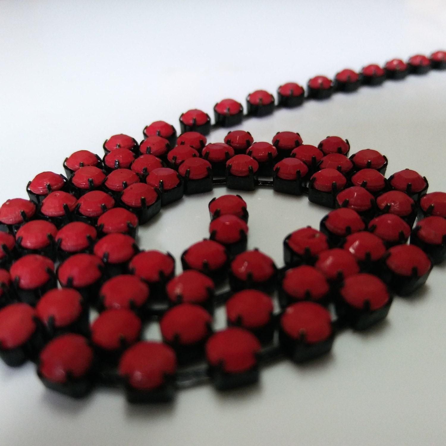16 SS Rhinestone Chain Vintage Glass Vintage Pressed Chatons Coral Red Opaque Antique Black Plated (4mm) 1/2/5/15 Meters