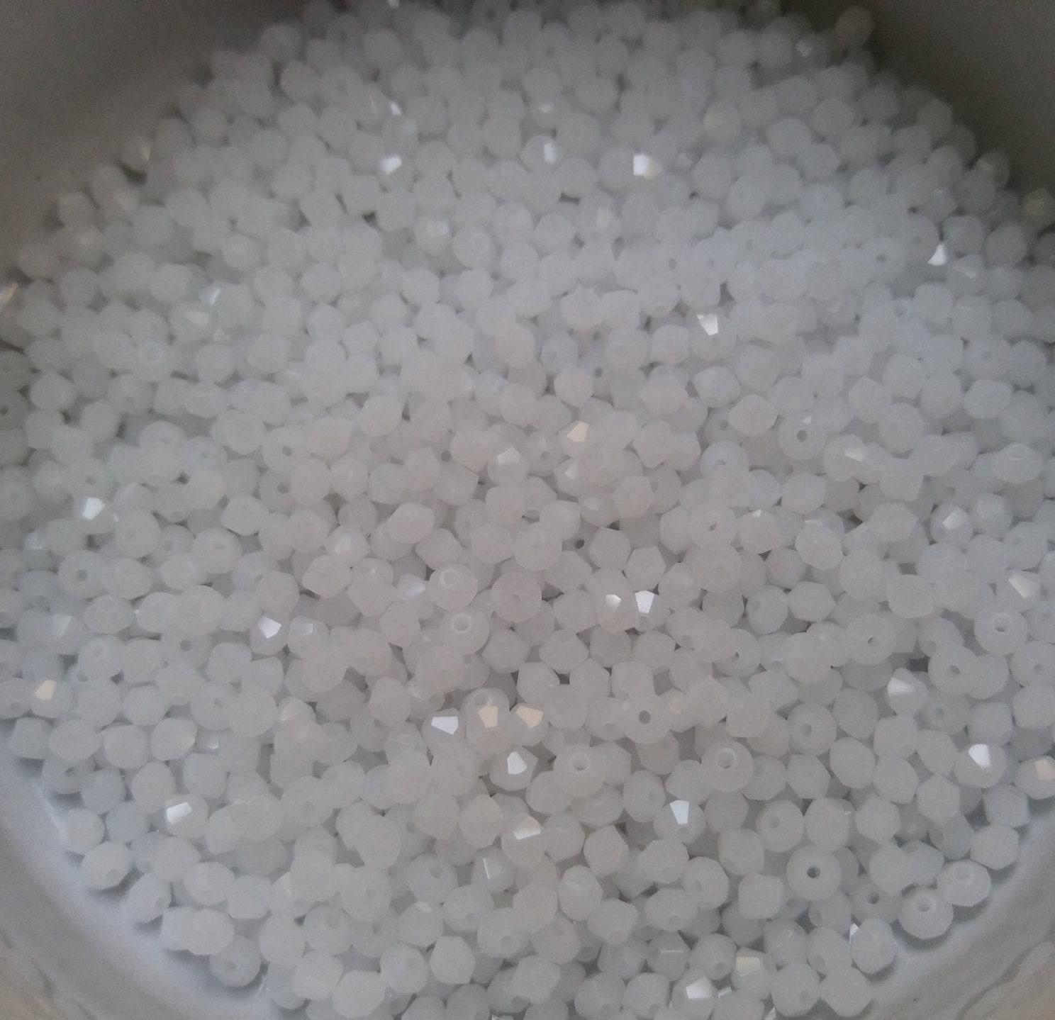 White Alabaster (2.5mm) Swarovski Bicone Beads 36/72/144/432/1000 Pieces (281) Haute couture materials