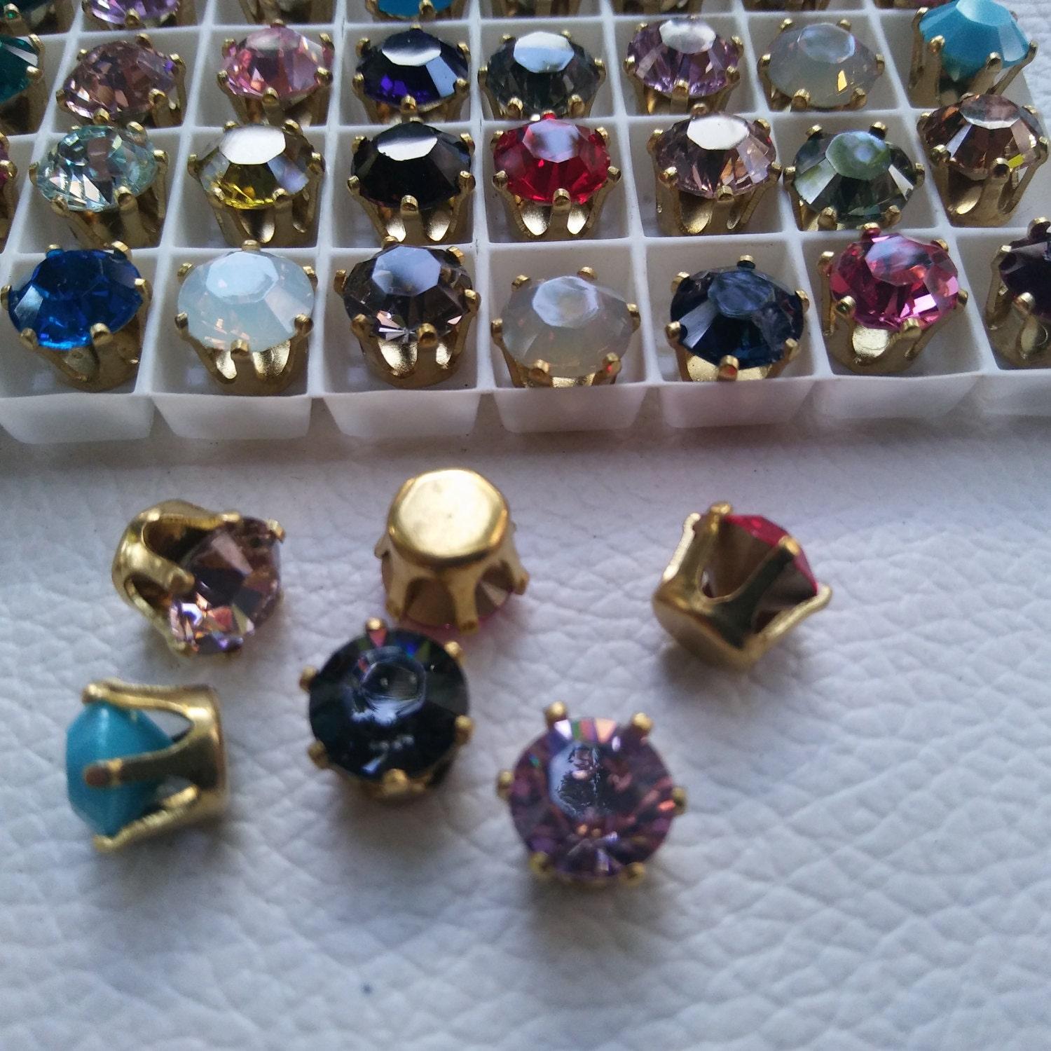 Swarovski 39ss Vintage Clips (31 Crystal Colors) 6/12/24/100 Pieces Brass/Vintage Black Settings