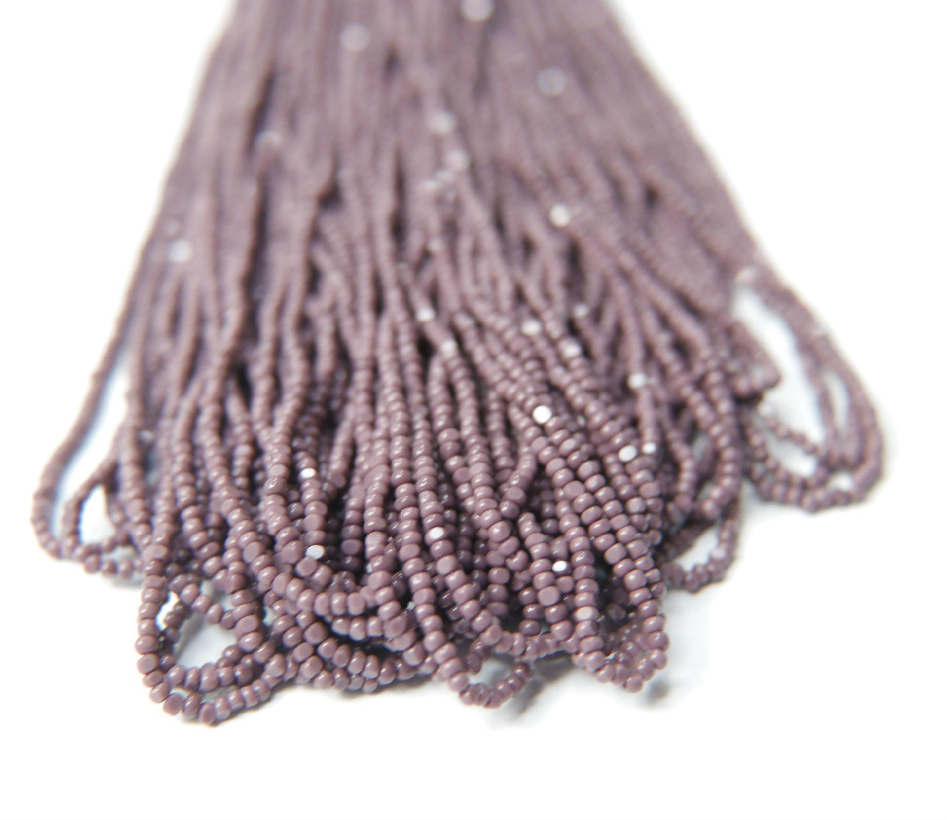 13/0 Hanks Charlotte Cut Beads 23020 Opaque Amethyst 1/5/25/50/100 Hanks 1.6mm glass beads, jewelry supply, findings, craft supply, vintage