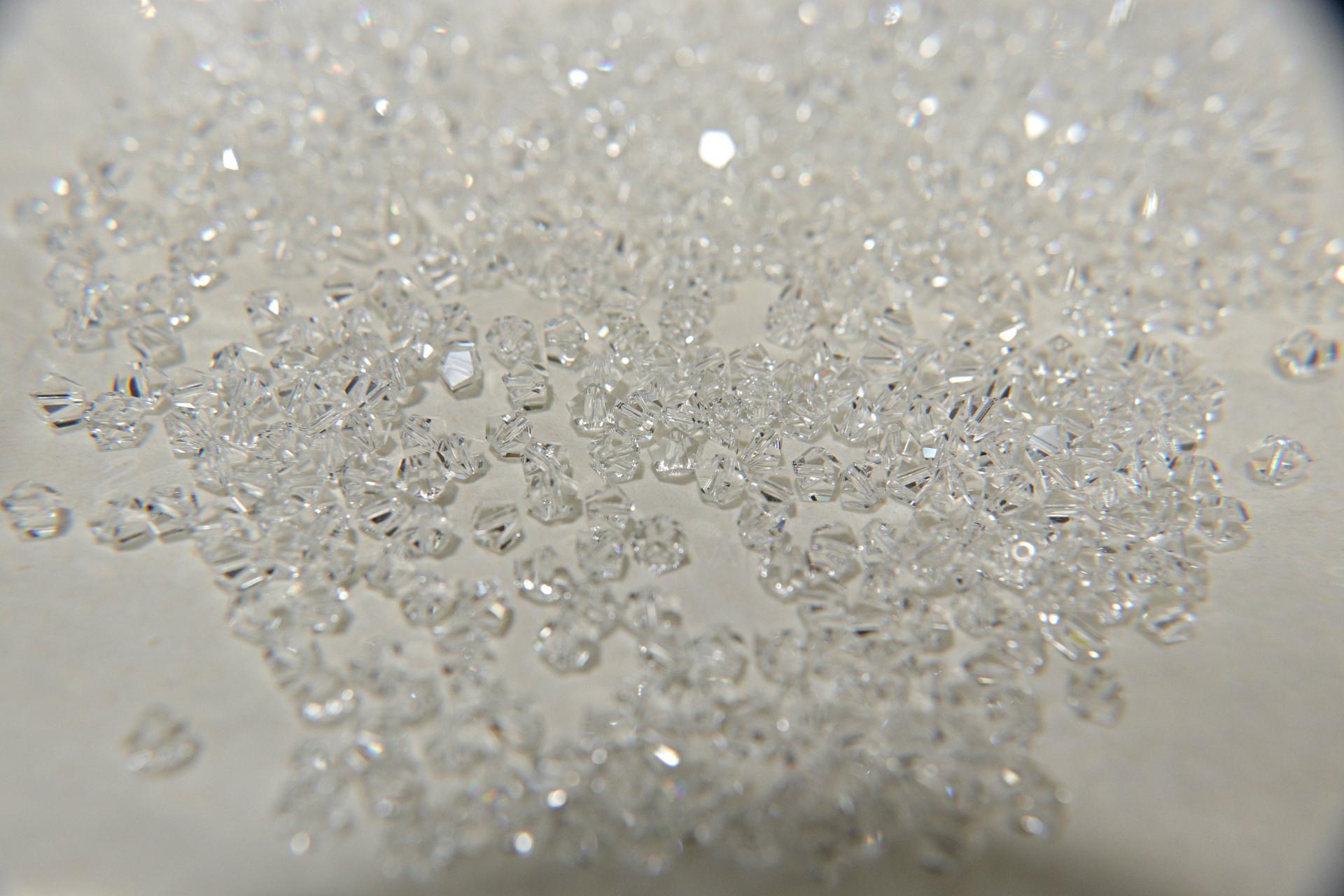 Swarovski 5310 4.5mm Simplicity 12/36/72/144/288 Pieces Crystal/AB/Crystal Silver Shade Jewelry making beads, premium supply, designer bead