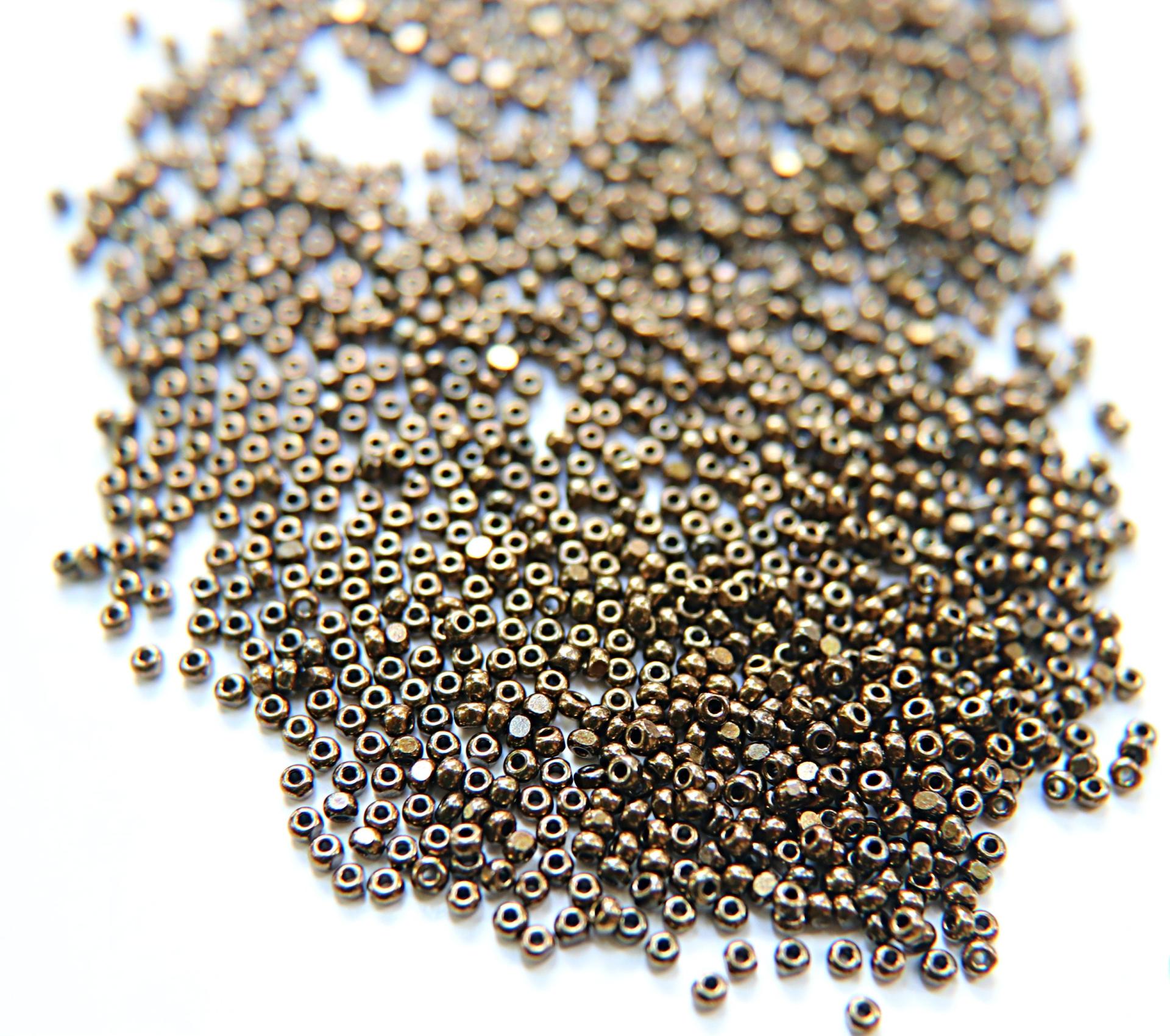 11/0 Charlotte true Cut Beads Metallic Dark Bronze 10/20/50/250/500 Grams 1300 Pieces Metallic 2.0mm embroidery materials, jewelry making