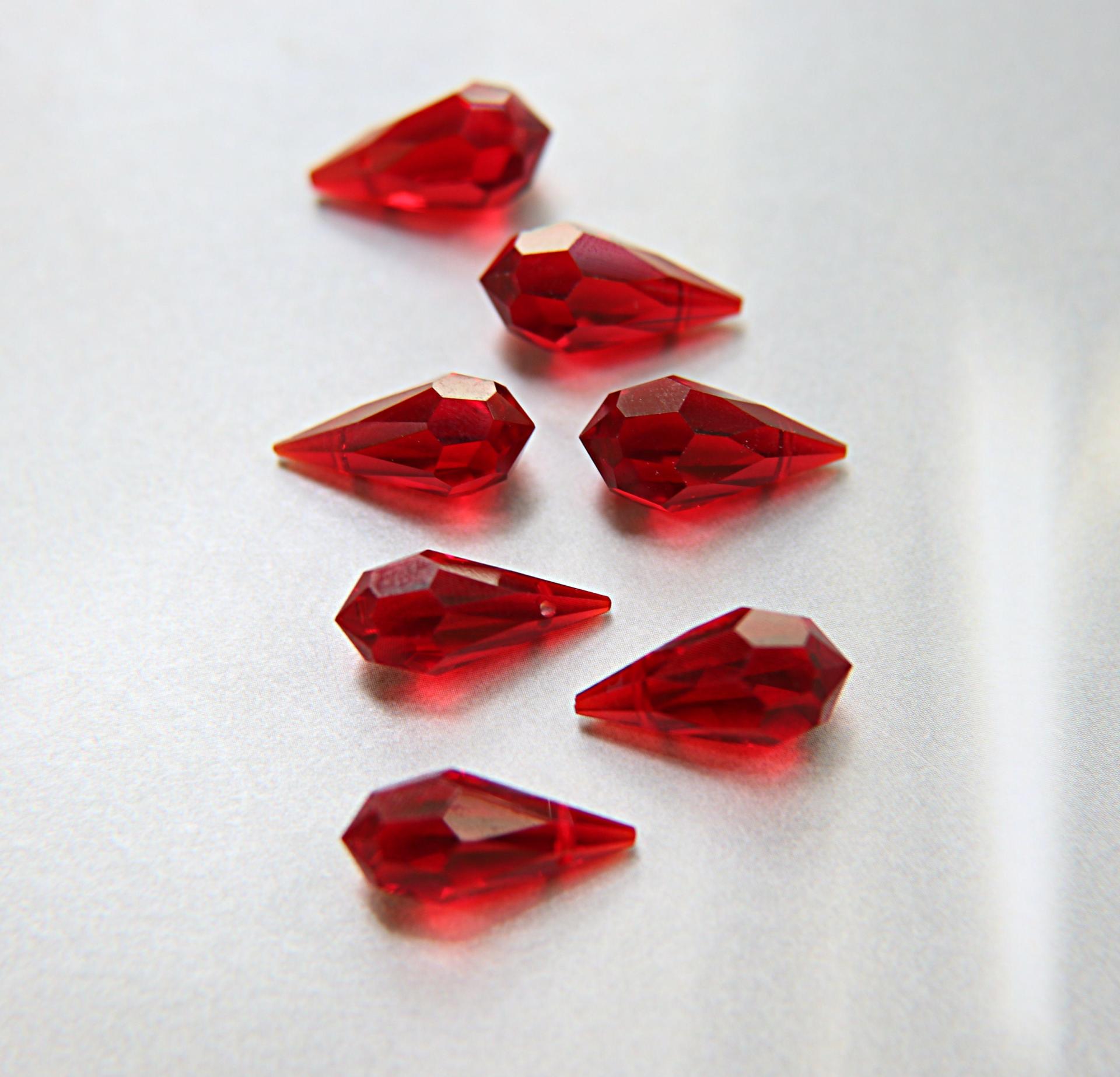 Vintage Czech Siam crystal Drops 18 x 9 MM Fancy Crystal drops 3/12/36 Pieces