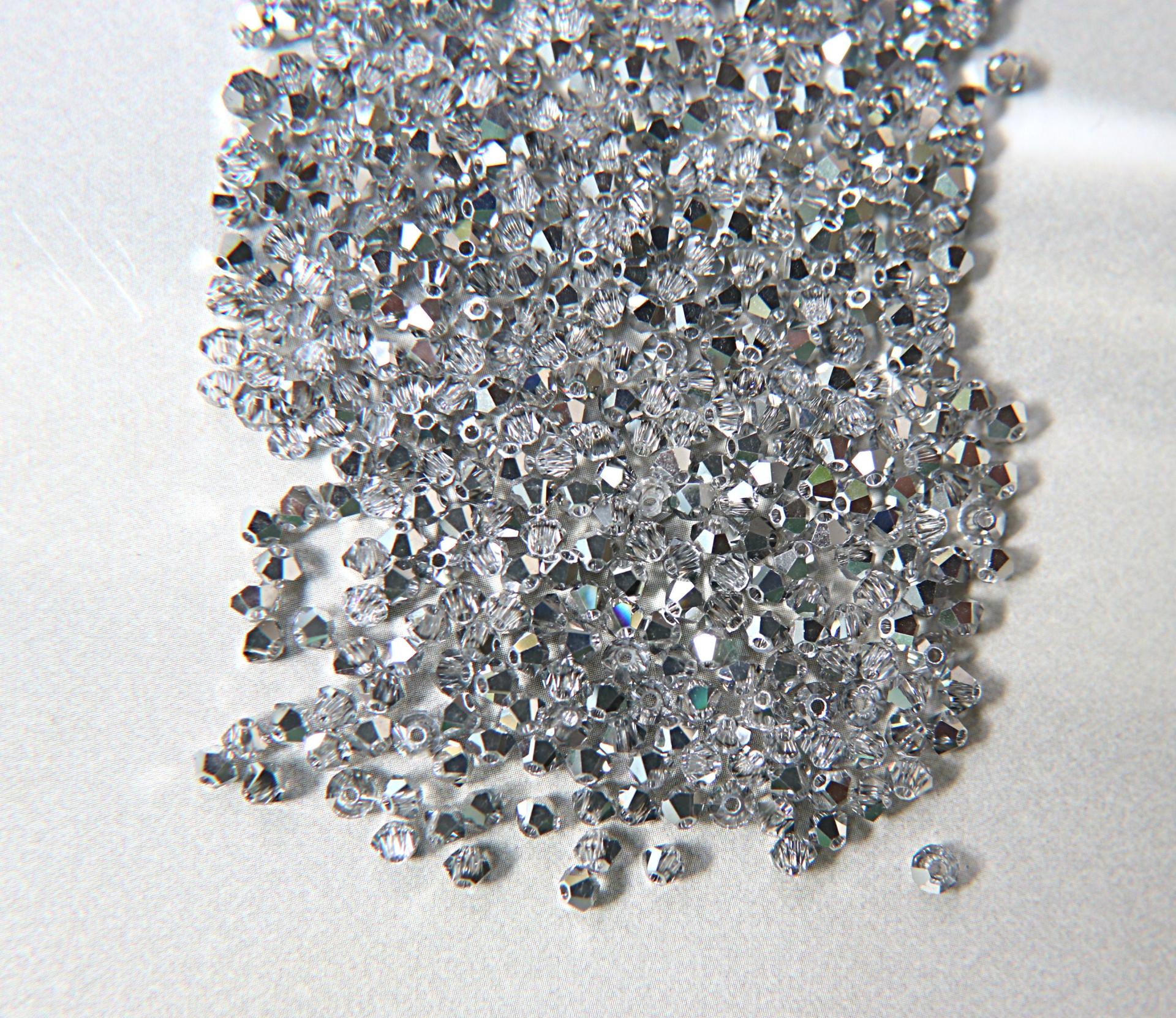 Crystal Cal (4mm) (comet Argent Light) Swarovski Bicone beads 72/144/432/1000 Pieces craft supplies, love beads, vintage findings