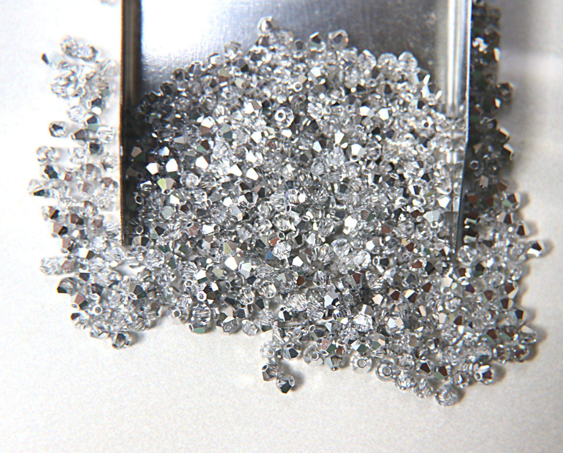 Crystal Cal (4mm) (comet Argent Light) Swarovski Bicone beads 72/144/432/1000 Pieces craft supplies, love beads, vintage findings
