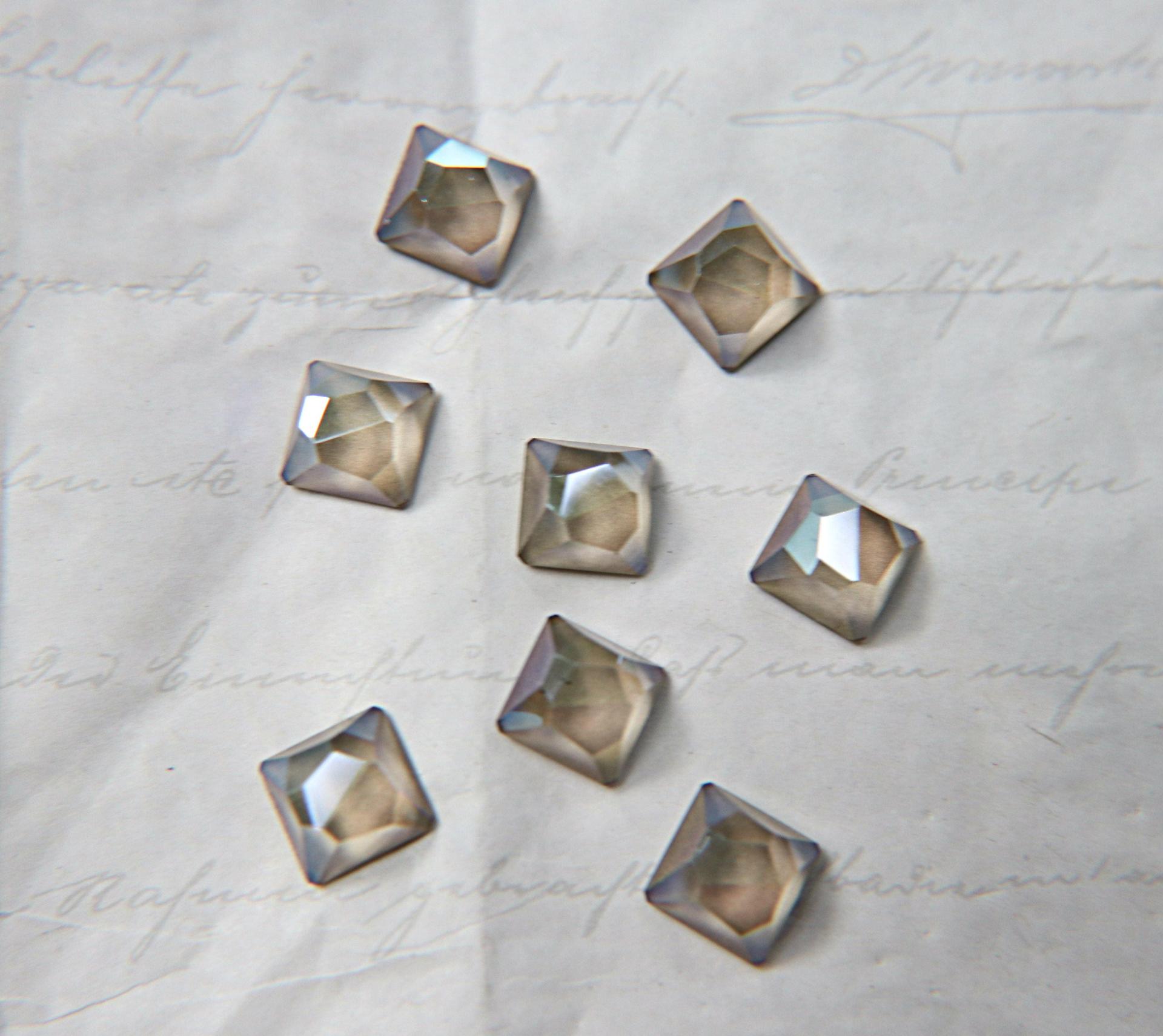 SWAROVSKI 10MM #4854 Space Cut Fancy Stone in 4 Colors 6/24/72/144 Pieces