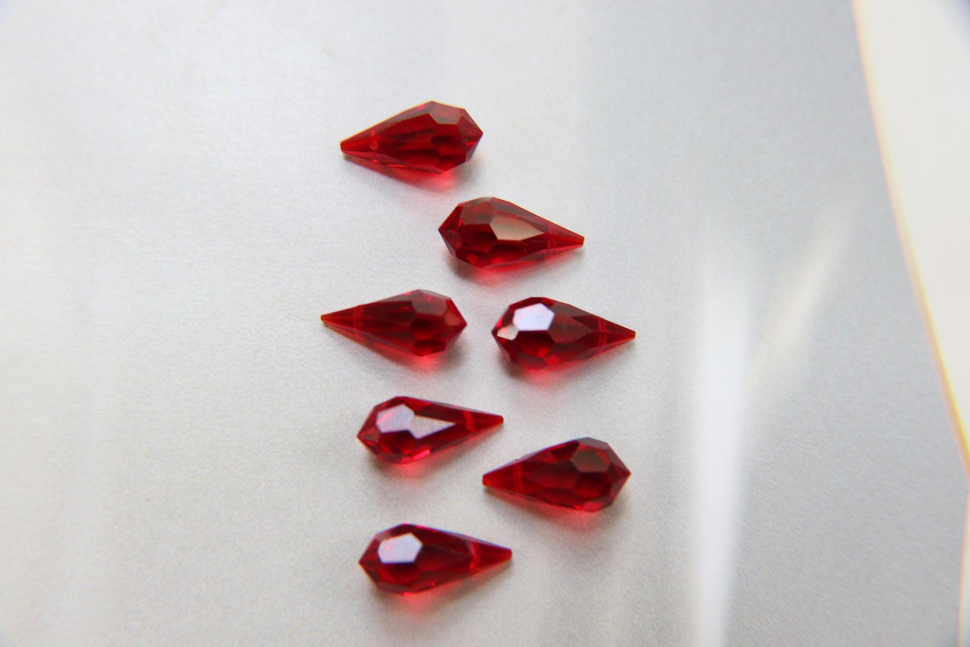 Vintage Czech Siam crystal Drops 18 x 9 MM Fancy Crystal drops 3/12/36 Pieces