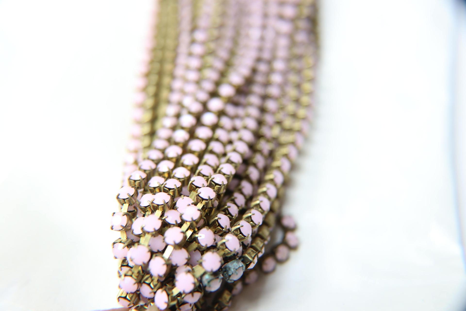 16SS Rhinestone Chain Swarovski in Rose Alabaster (293) 4mm 0.5/1/2/5/15 Meters jewelry making, embroidery materials, vintage findings, lace