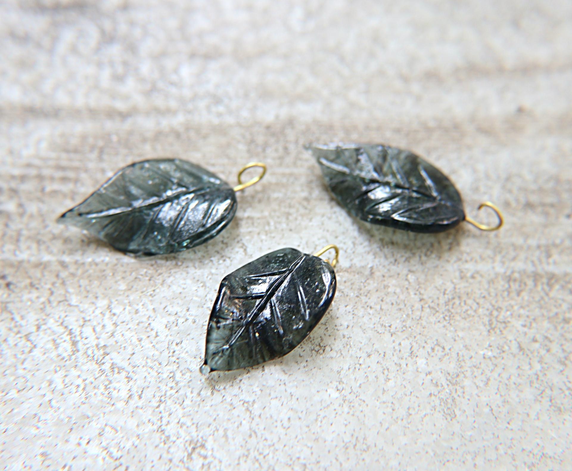 Iridescent Graphite Glass Leaf Drop Beads With Embedded Loop 35 x 17 MM Charms 6/30 pieces