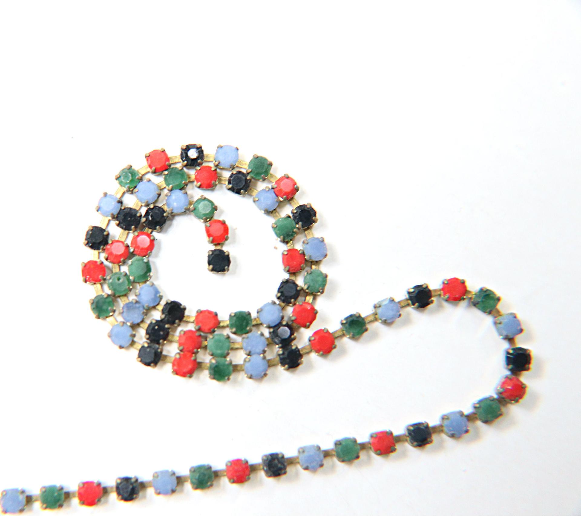 10 SS Rhinestone Chain Vintage Glass Pressed Chatons in Multi Color Opaque 2.8 mm 1/2/5/15 Meters vintage findings, strass chains, craft