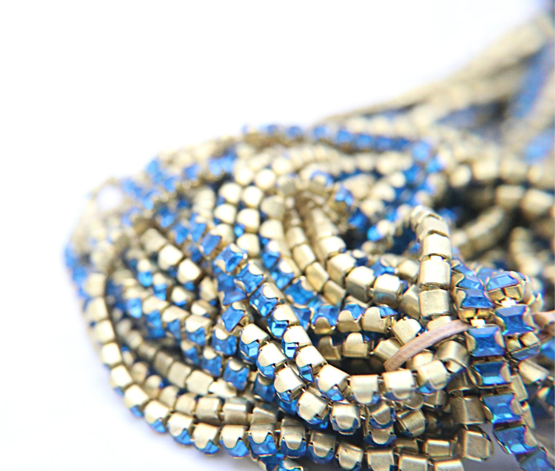 4mm Square Swarovski fancy Rhinestone Chain in Capri Blue 0.5/1 Meter Brass Settings Wedding Bridal Supplies|Decoration