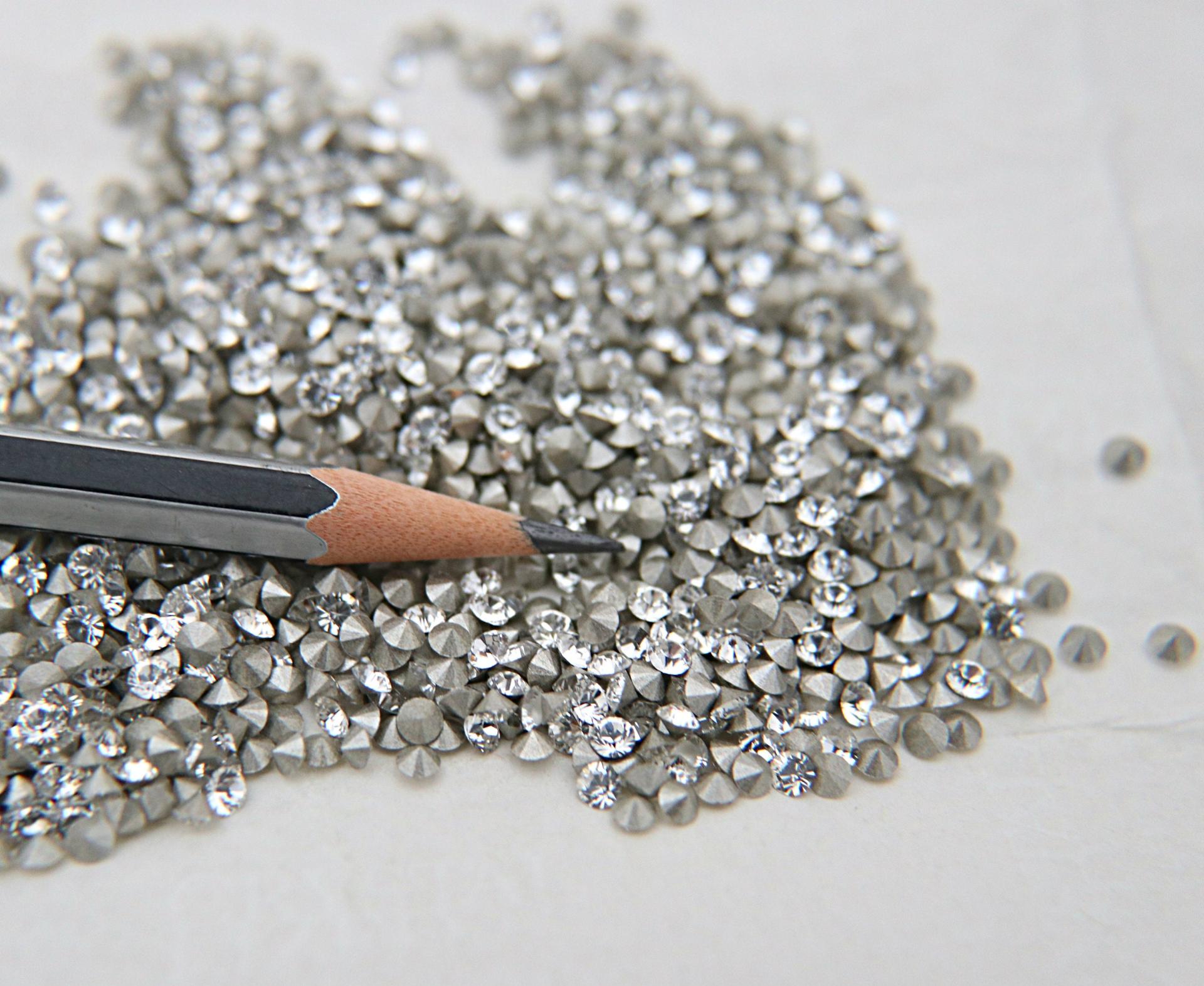 Swarovski Crystal 1028 (PP24 / PP21) Crystal Xilion Chatons 72/144/1440 Pieces Vintage Swarovski, zirconium, hobby craft