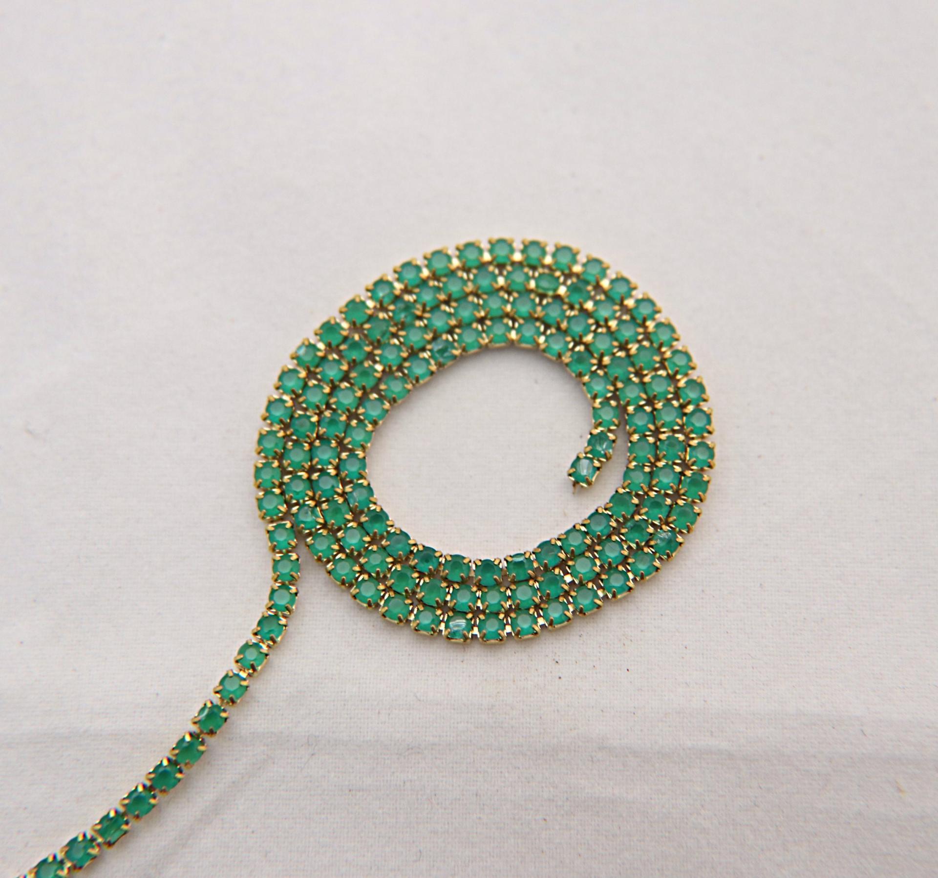 14pp Cubic zirconium Rhinestone Close Cup Chain in Opal Jade Green (2mm) 0.5/1/2/5 Meters Brass Settings, strass findings, jewelry making
