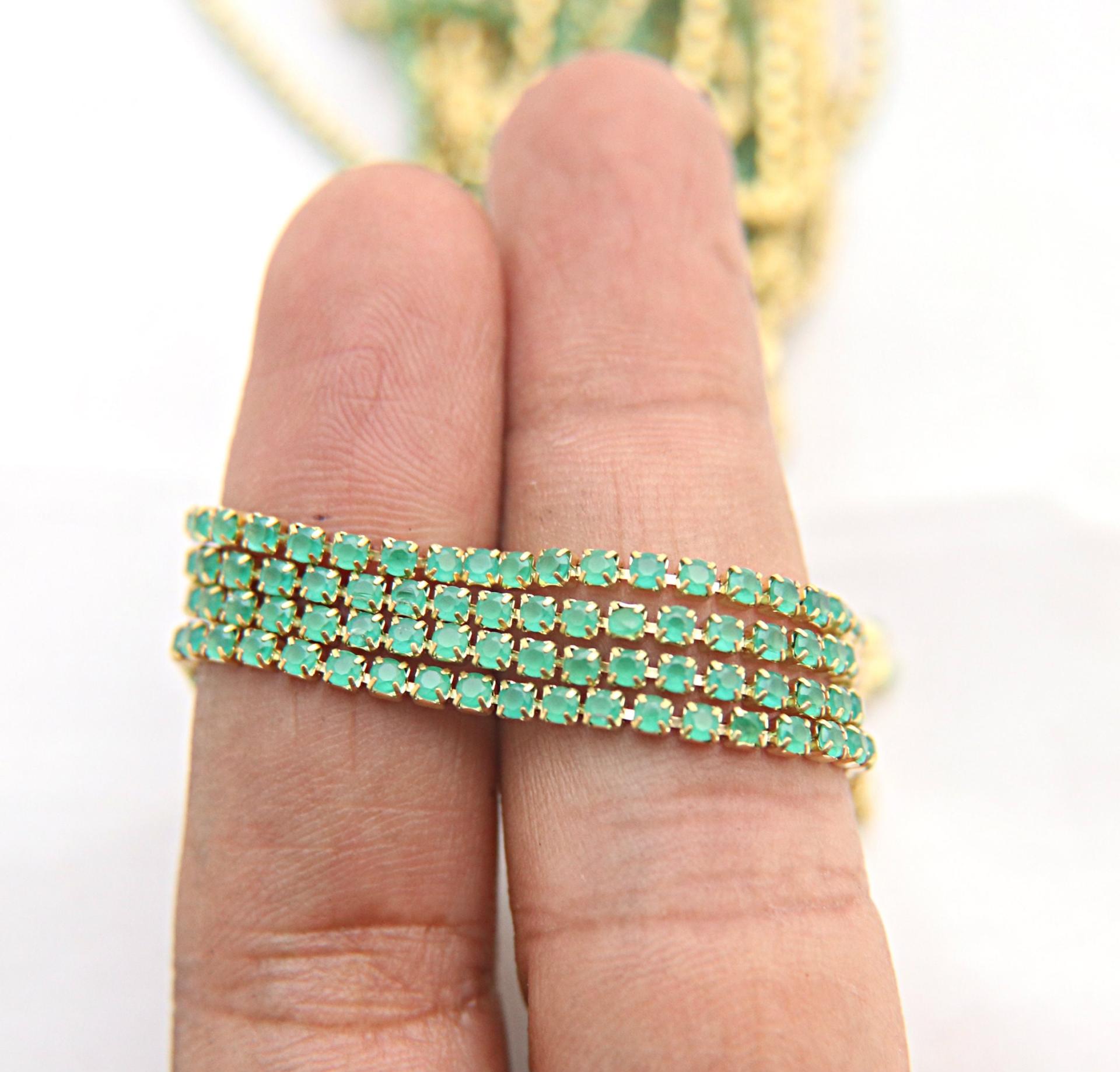 14pp Cubic zirconium Rhinestone Close Cup Chain in Opal Jade Green (2mm) 0.5/1/2/5 Meters Brass Settings, strass findings, jewelry making