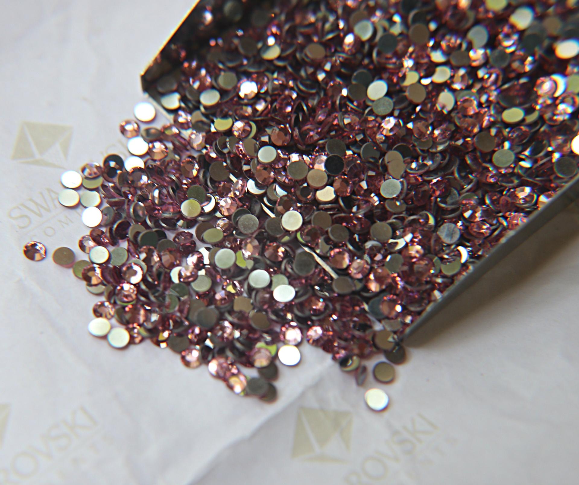 10/12SS Swarovski Flatbacks Light Rose Chaton Roses 2088 Made in Austria 72/144/720/1440 Pieces Nail art decoration