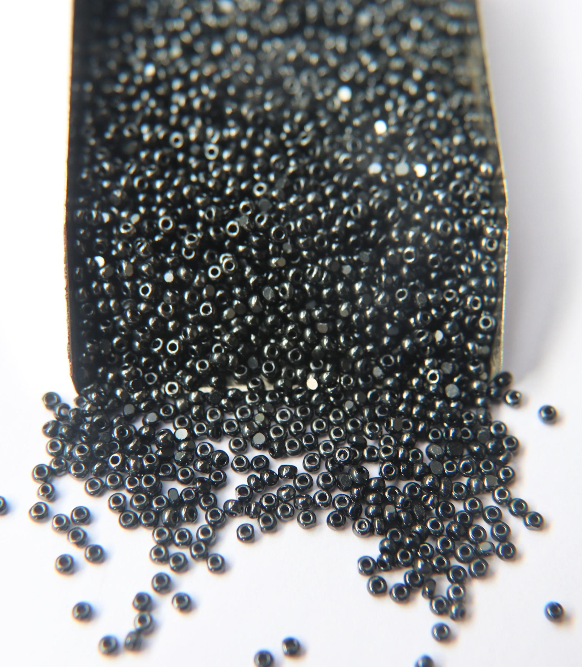 8/0 Charlotte Cut Beads Jet Hematite Metallic 10/20/50/250/500 Grams glass beads, jewelry supply, vintage findings, craft supply, rare