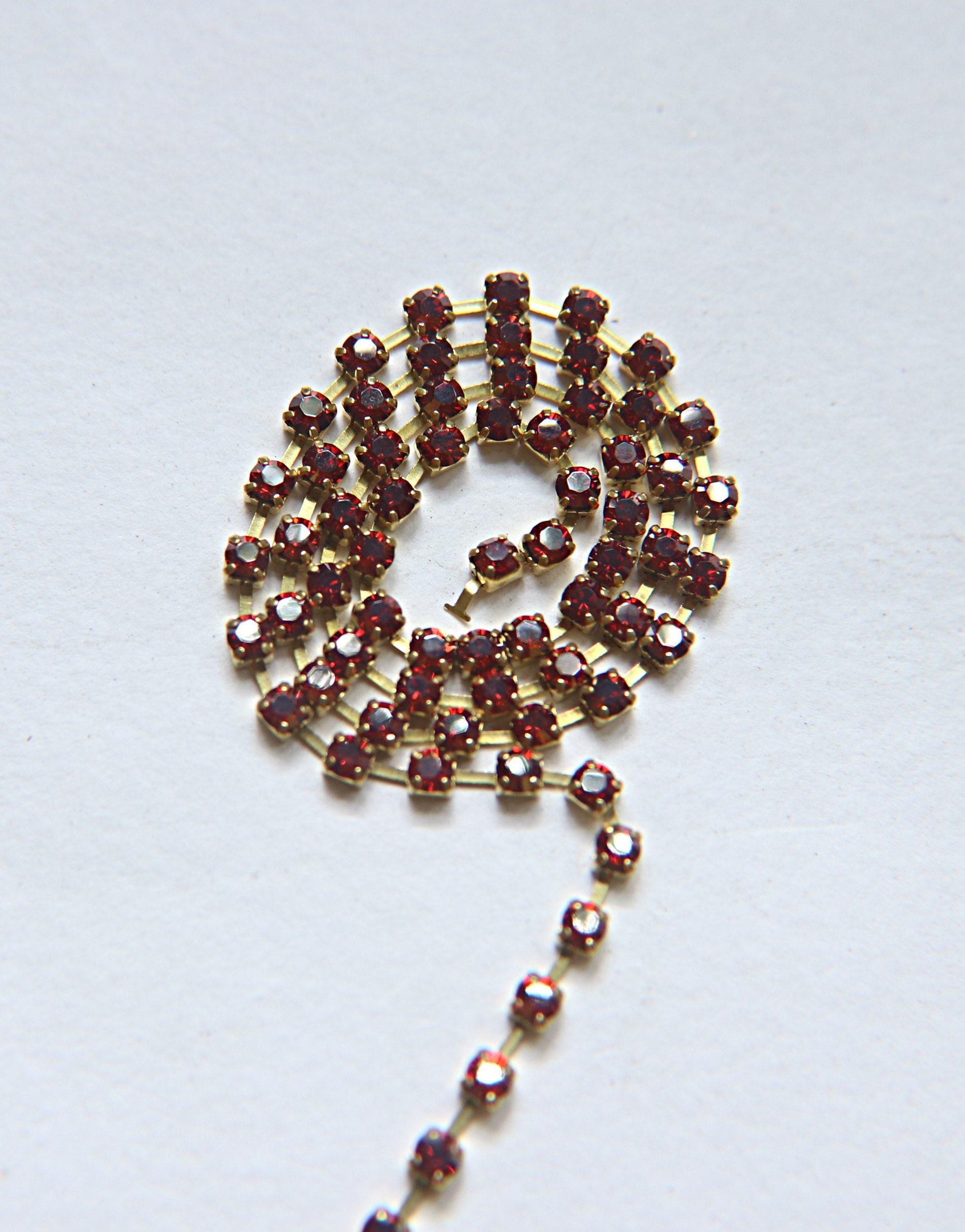 10 SS Swarovski Rhinestone Cup Chain in Crystal Red Magma 2.8mm Made in Austria 0.5/1/2/5 Meters vintage findings / jewelry making / strass