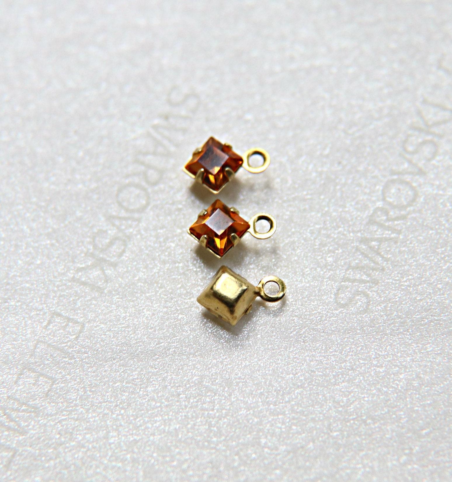 Swarovski 4mm fancy stone square setting drop one loop in 15 Colors 6/12/36/144/720 Pieces premium jewelry supplies in Brass setting charms