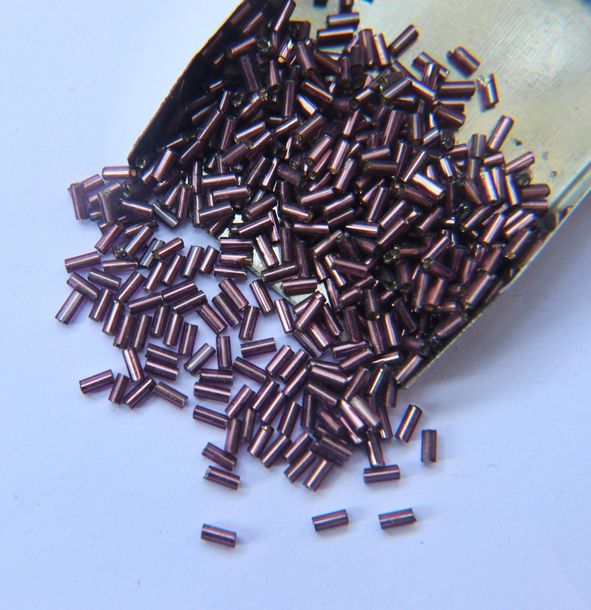 True Cuts Size 2 (2x4mm) Bugle Beads 5/10/20/50/250/500 Grams Amethyst Silverlined Preciosa Ornella loose tube beads, embroidery materials