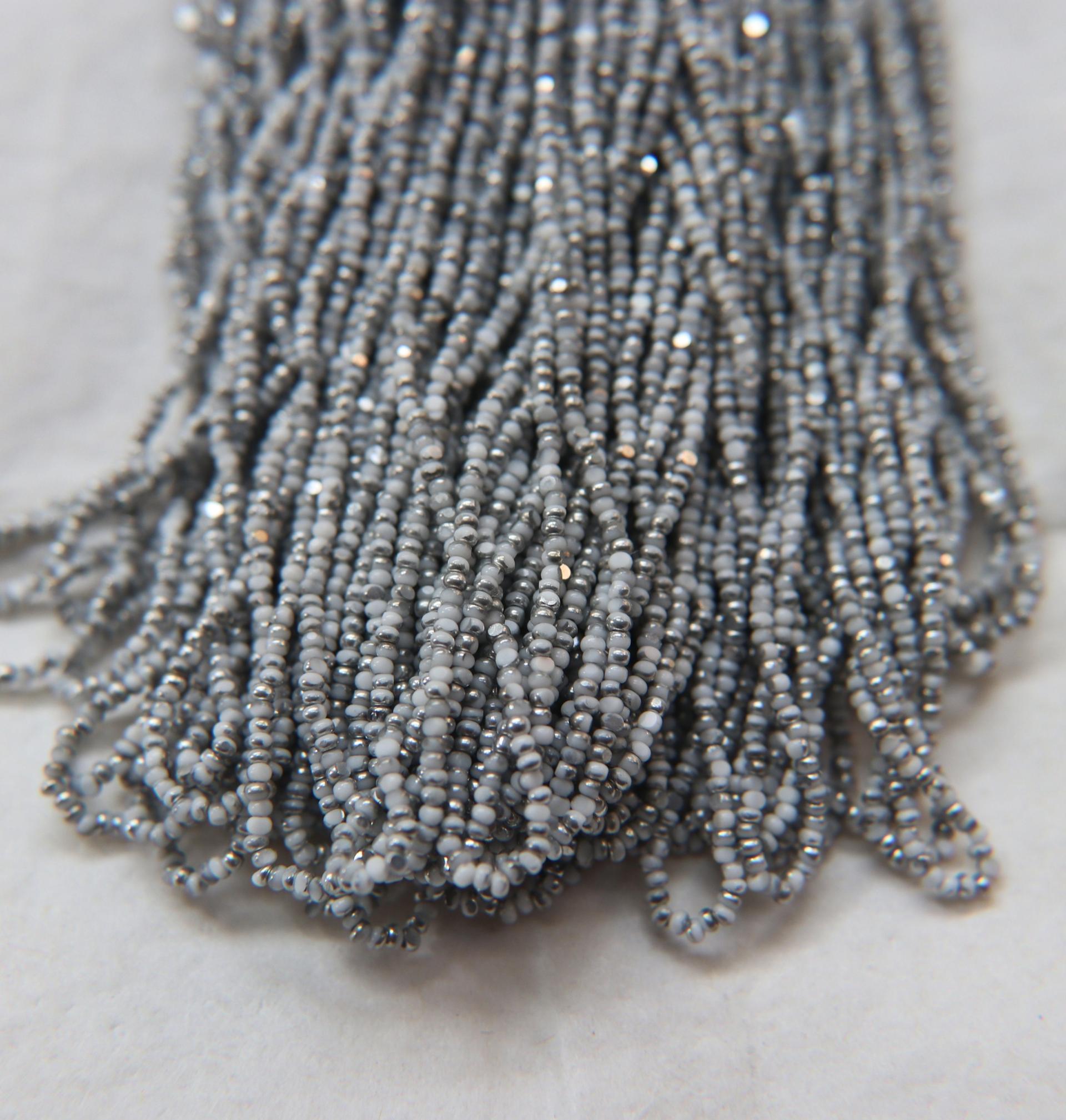 13/0 Hanks Charlotte Cut Beads Patina Opaque Chalk White Silver 1/5/25/50/100 Hanks 1.6mm glass beads, jewelry supply, vintage beads