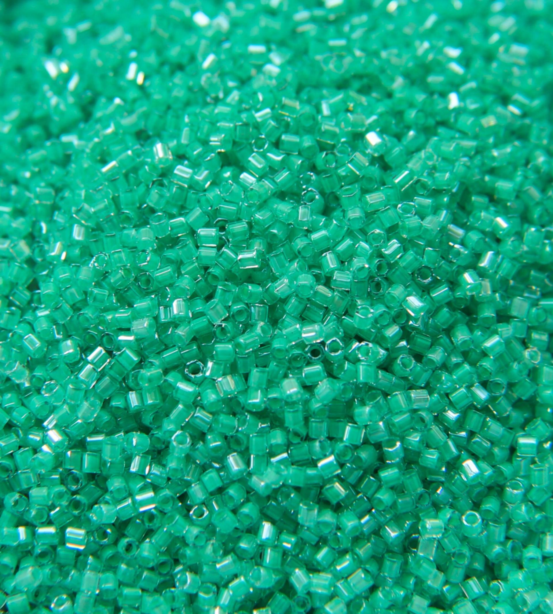15/0 MIYUKI Hex Dark Mint Green Lined CRYSTAL Japanese Beads 10/20/50/100 Grams embroidery materials Jewelry making beads, vintage beads