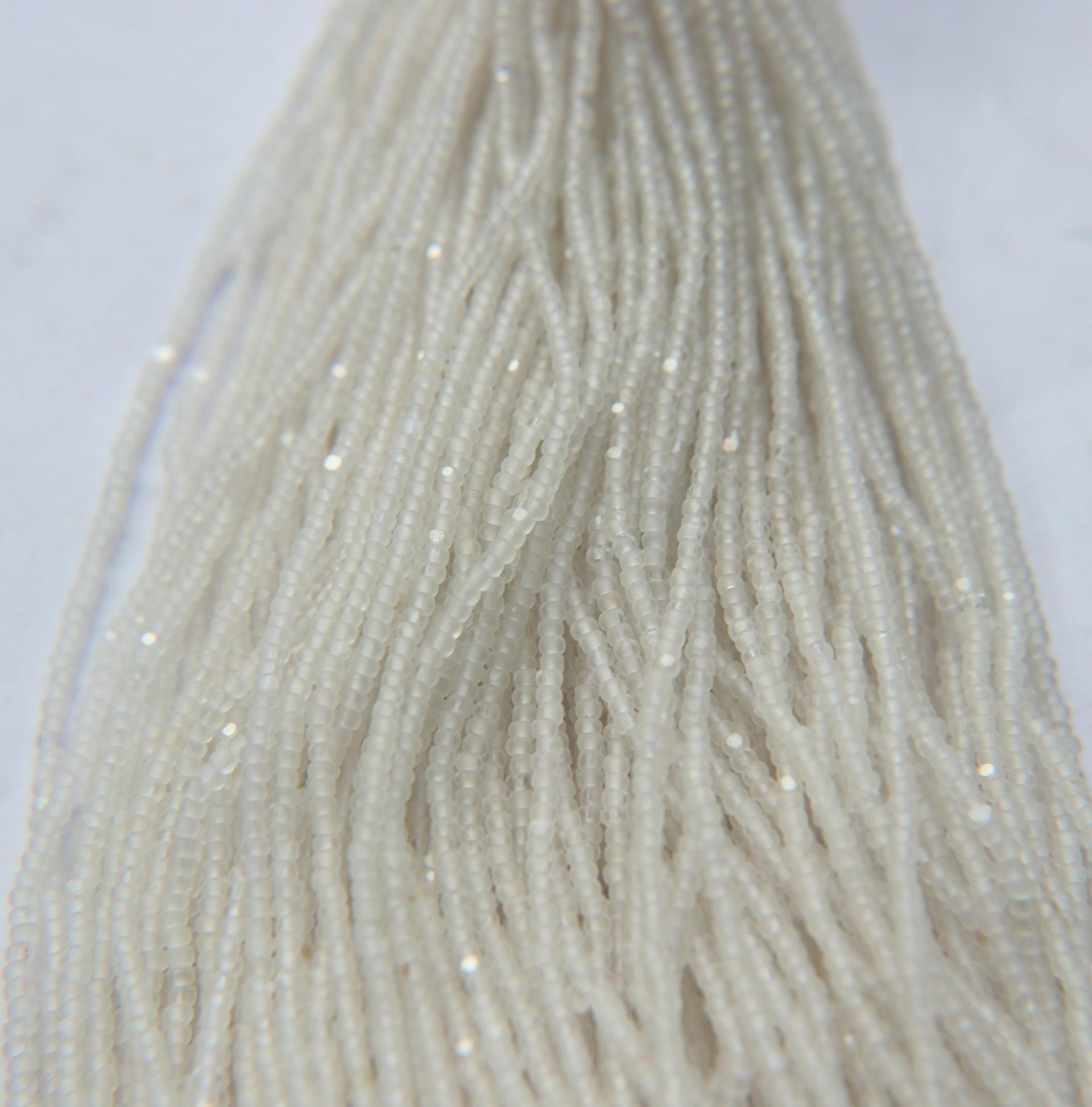 11/0 Hanks Charlotte Cut Beads Matt CRYSTAL 1/5/25/50/100 Hanks 2.0mm jewellery rare glass beads, jewelry supply, findings, craft supply