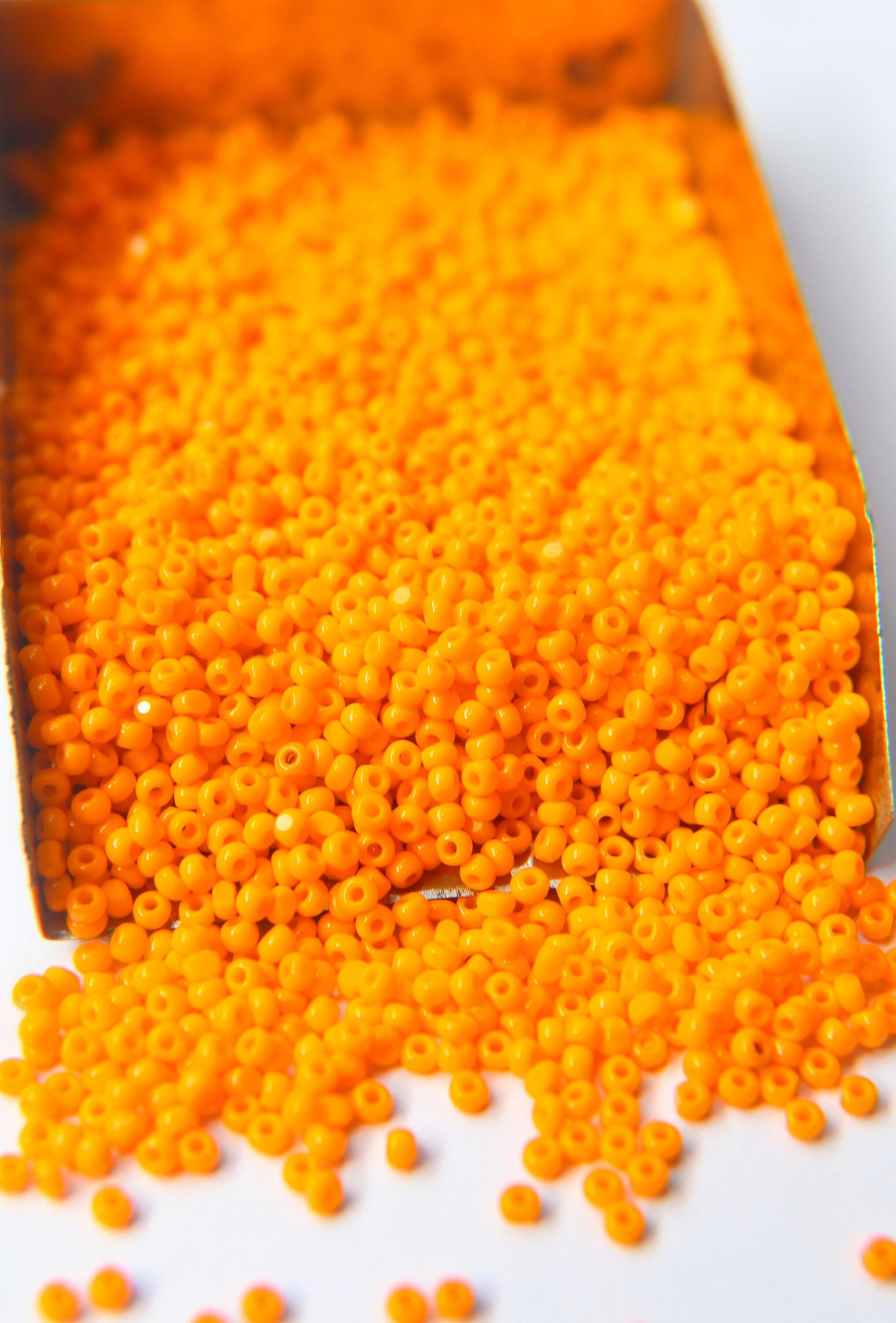 11/0 Charlotte true Cut Beads Opaque Light Orange 10/20/50/250/500 Grams Premium Seed Beads