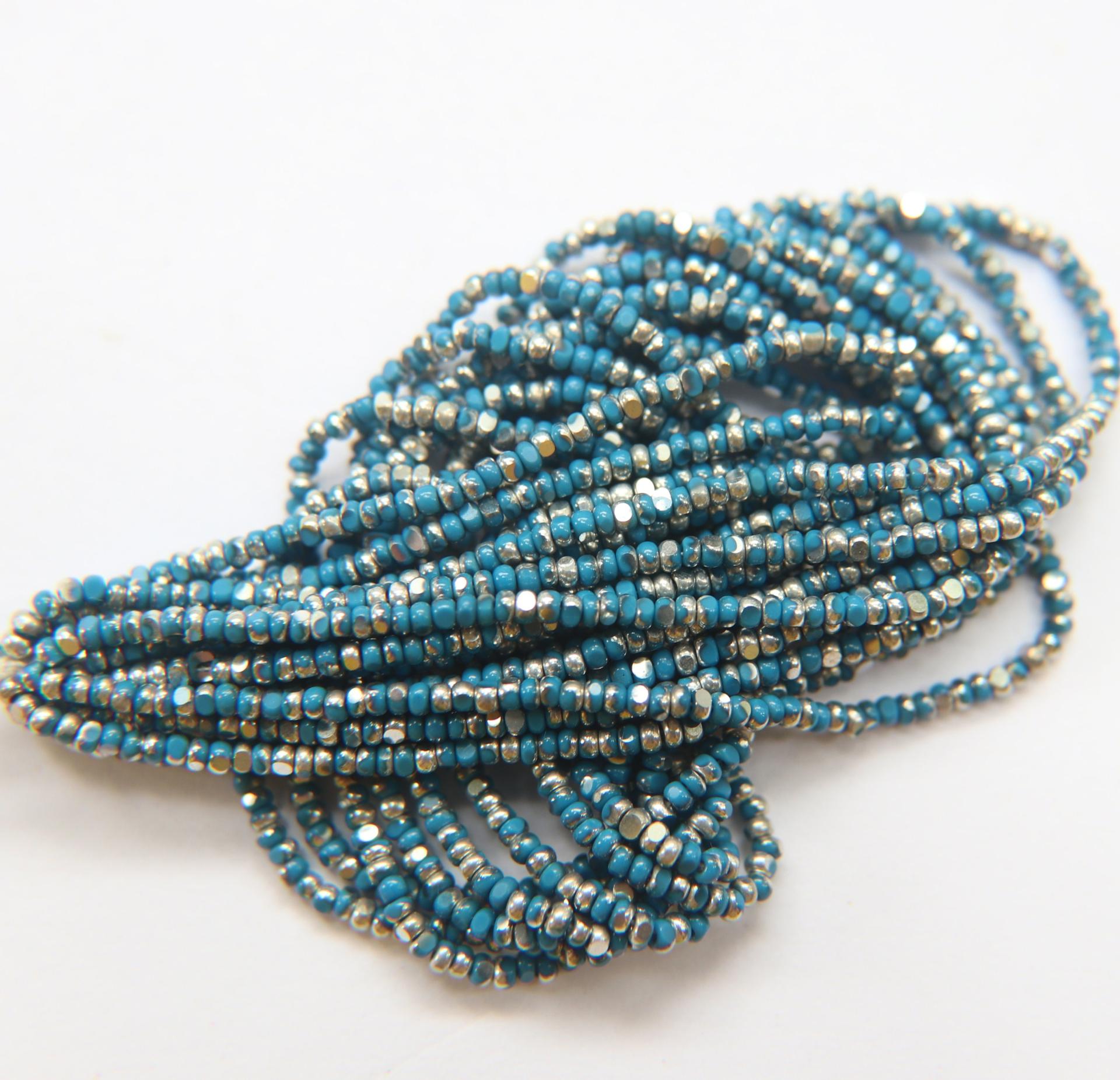 11/0 Hanks Charlotte Cut Beads Patina Slate Blue Opaque Silver 1/5/25/50/100 Hanks 2.0mm PREMIUM SEED beads, jewelry supply, findings