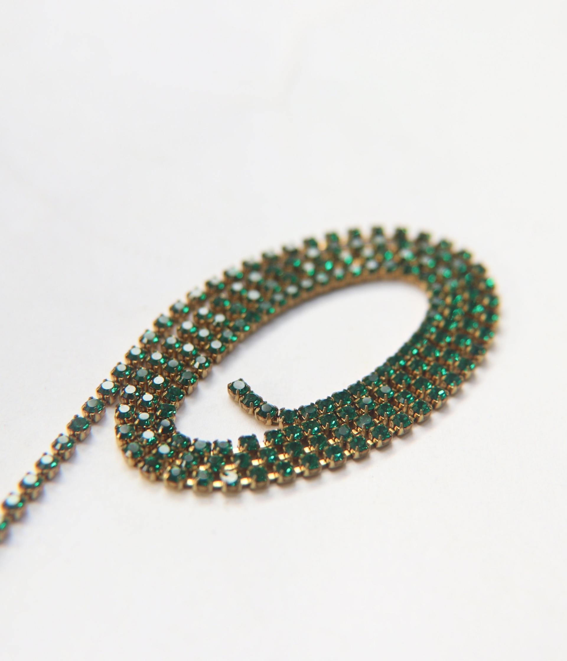 14PP Rhinestone Chain Swarovski vintage 2mm (0.5/1/2/5 Meters) vintage findings, strass chains, PREMIUM supplies, wedding decorations, laces