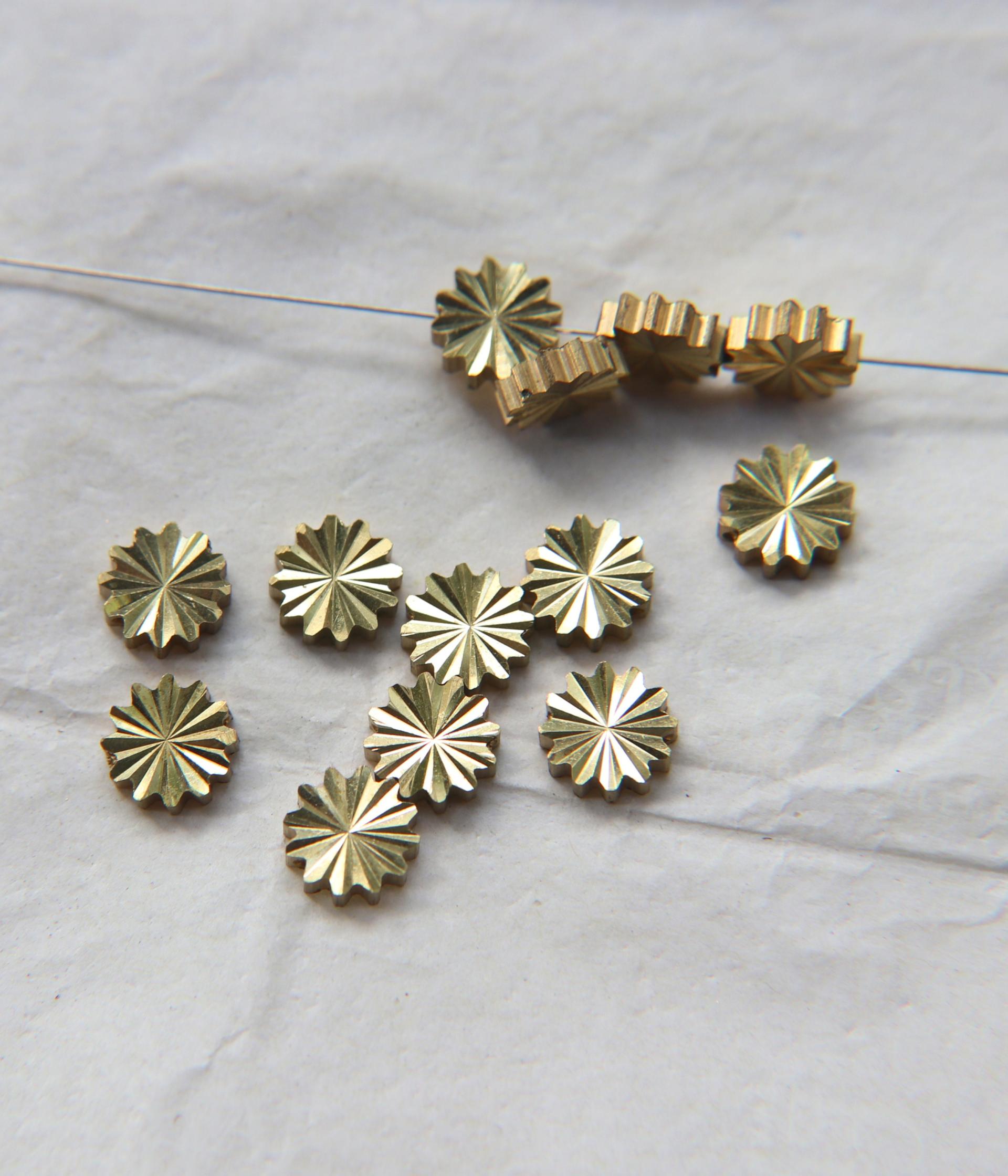 Solid Flower Metal Beads, Brass beads, in brass 10.5mm/5mm , 1.4mm Loop, Spacer Beads, Connector Beads, Two Hole Beads, Bracelets Beads