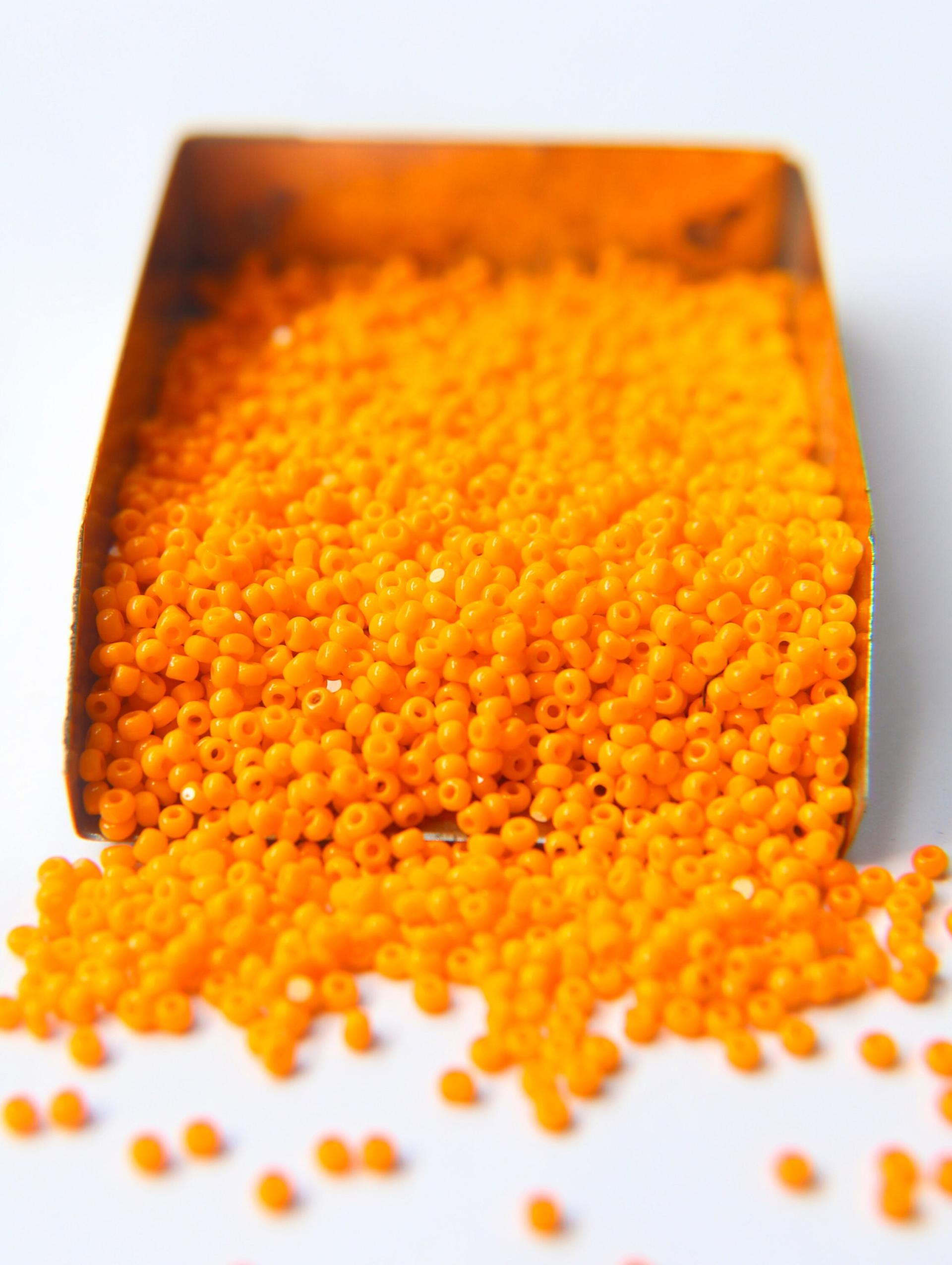 11/0 Charlotte true Cut Beads Opaque Light Orange 10/20/50/250/500 Grams Premium Seed Beads