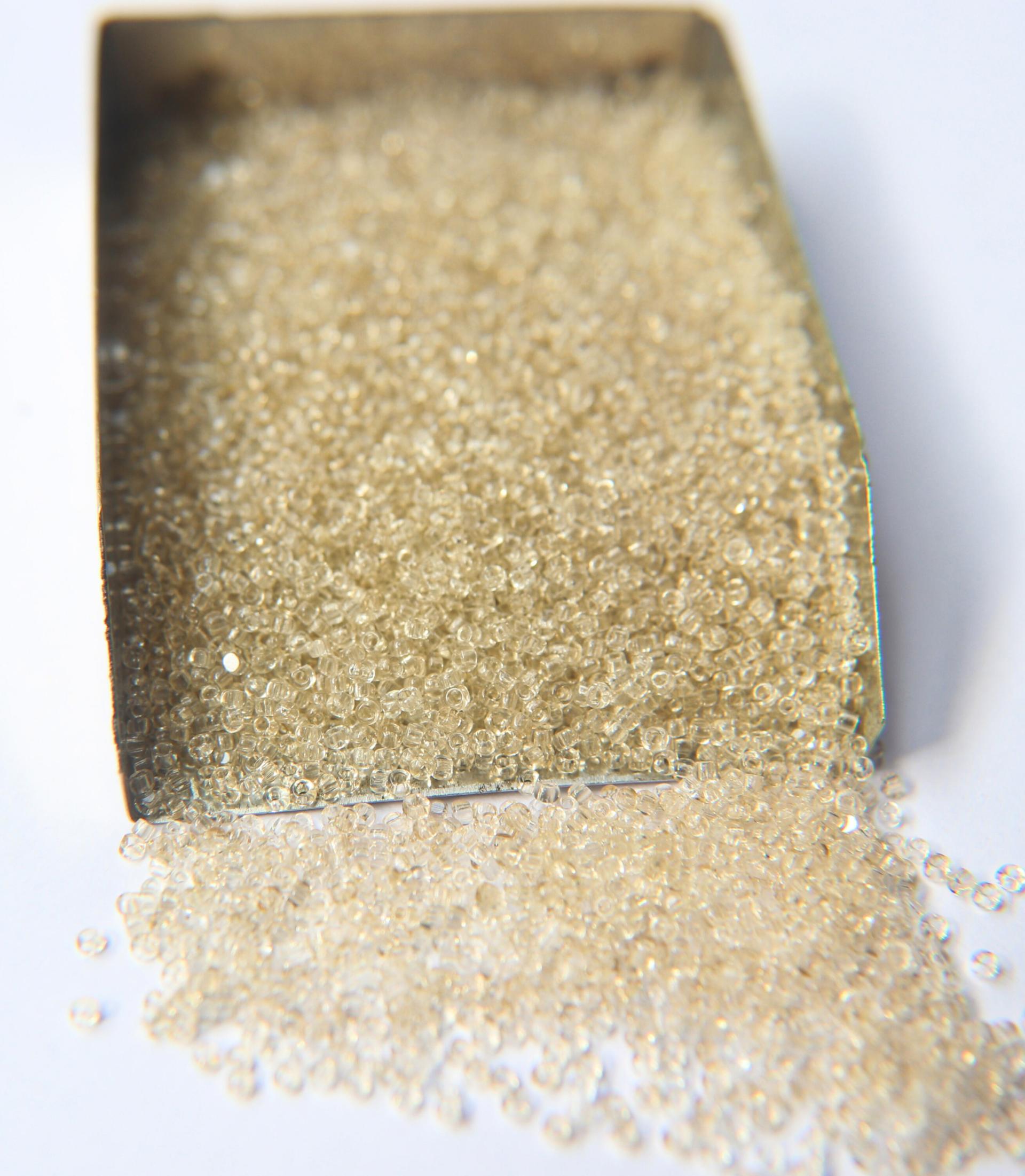 11/0 Charlotte true Cut Beads Ionized Crystal Light Champagne 10/20/50/250/500 Grams PREMIUM SEED Beads