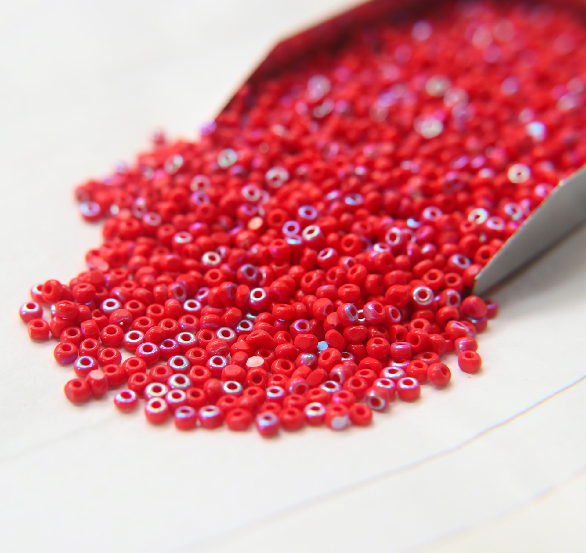 8/0 Charlotte Cut Beads Patina Light Red Opaque Aurore Boreale 10/20/50/250/500 Grams PREMIUM SEED Beads, jewelry supply, vintage findings