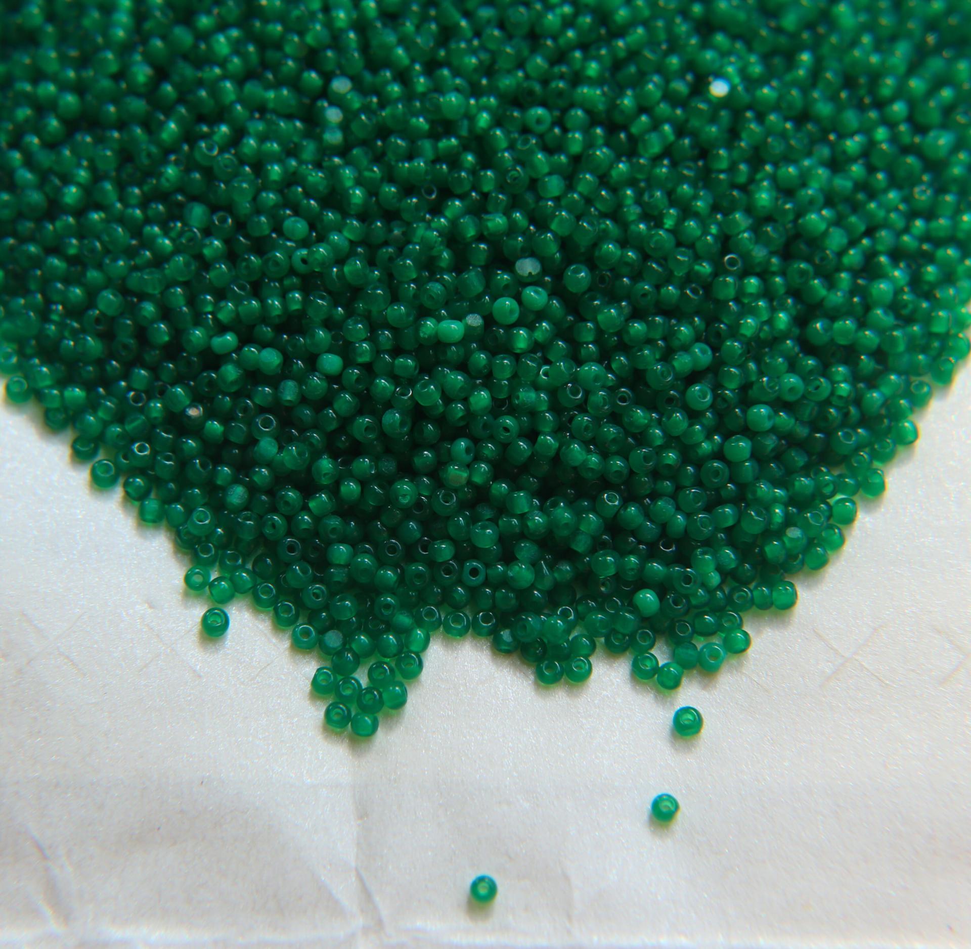 11/0 Charlotte Cut Beads Opal Green 10/20/50/250/500 Grams PREMIUM SEED BEADS