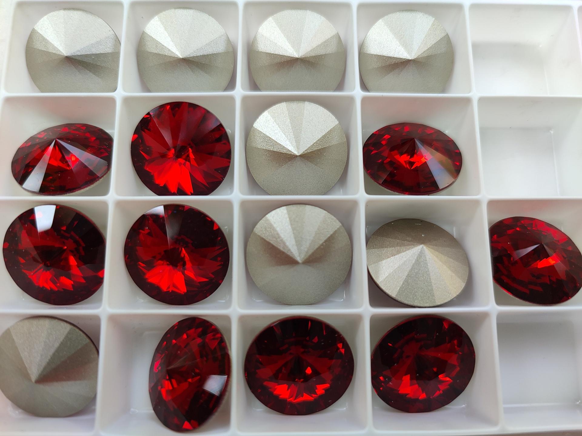18mm Swarovski 1122 Rivoli Scarlet Foiled 2/6 pieces jewelry making stones, Premium materials