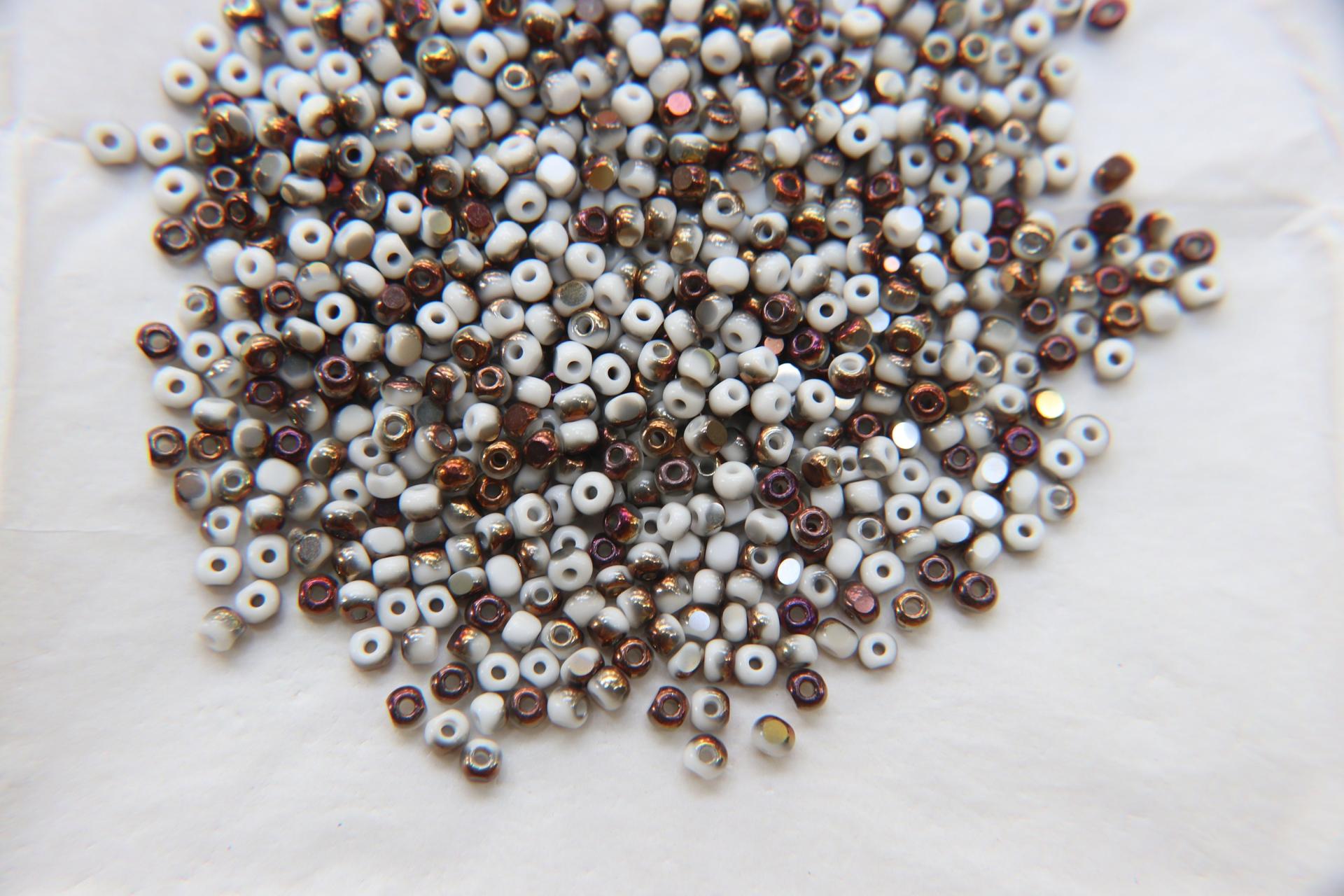 6/0 Charlotte Cut Beads Patina Opaque Chalk White Bronze Gold 10/20/50/250/500 Grams glass beads, jewelry supply, vintage findings, craft