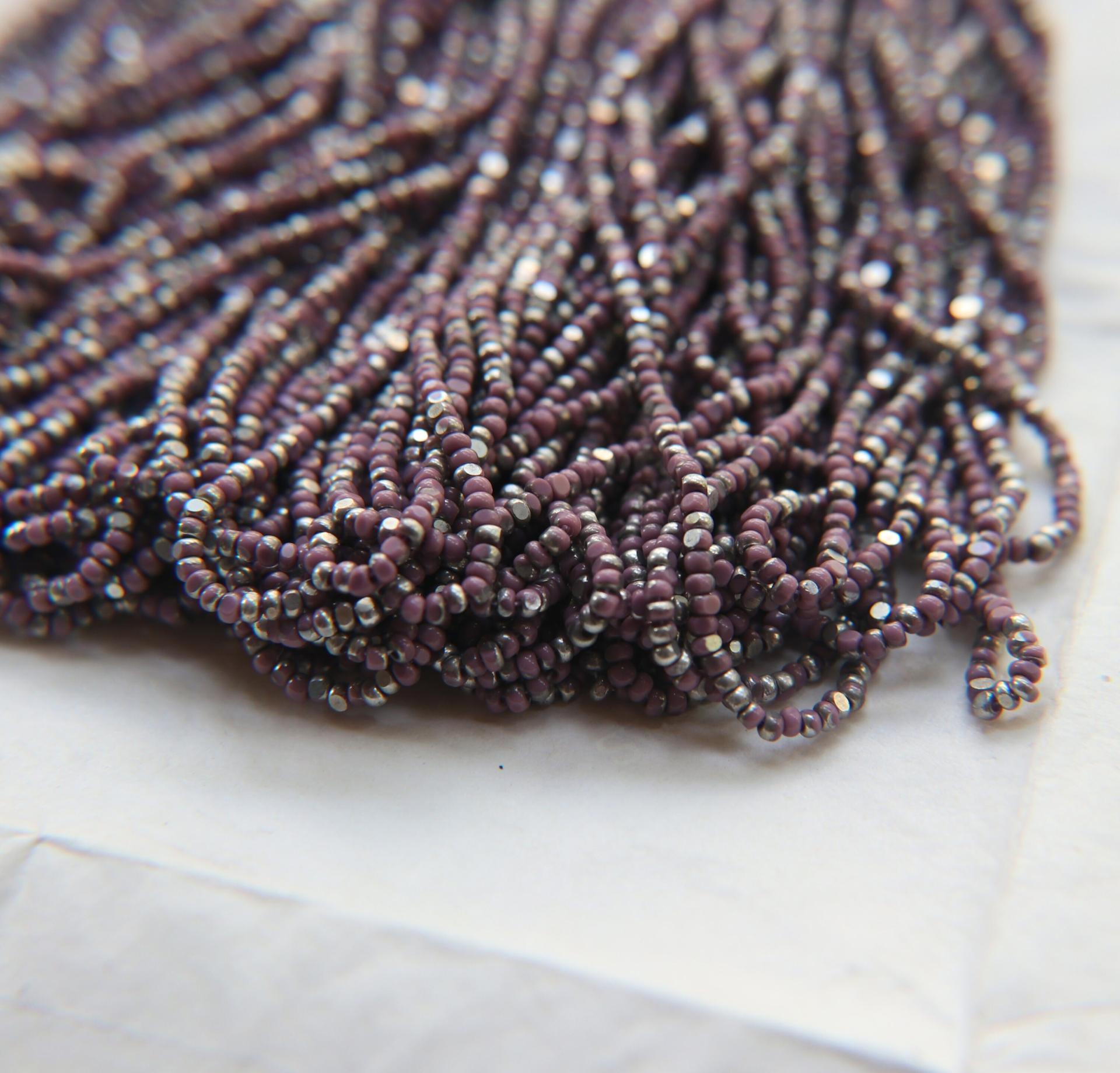 11/0 Charlotte true Cut Beads Patina Opaque Light Purple Silver 10/20/50/250/500 Grams vintage findings, embroidery materials, craft supply